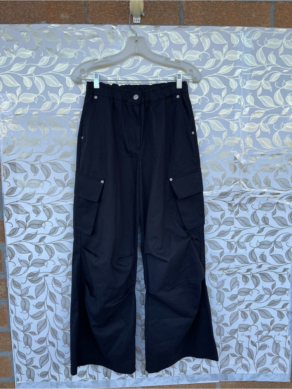 Hidden Hills Black Cargo Pants Wide Leg High Rise Small